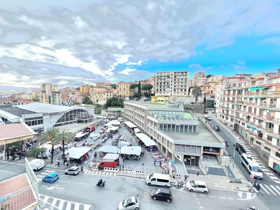 Suite Bellavista - Centralissimo Сан Ремо Екстериор снимка